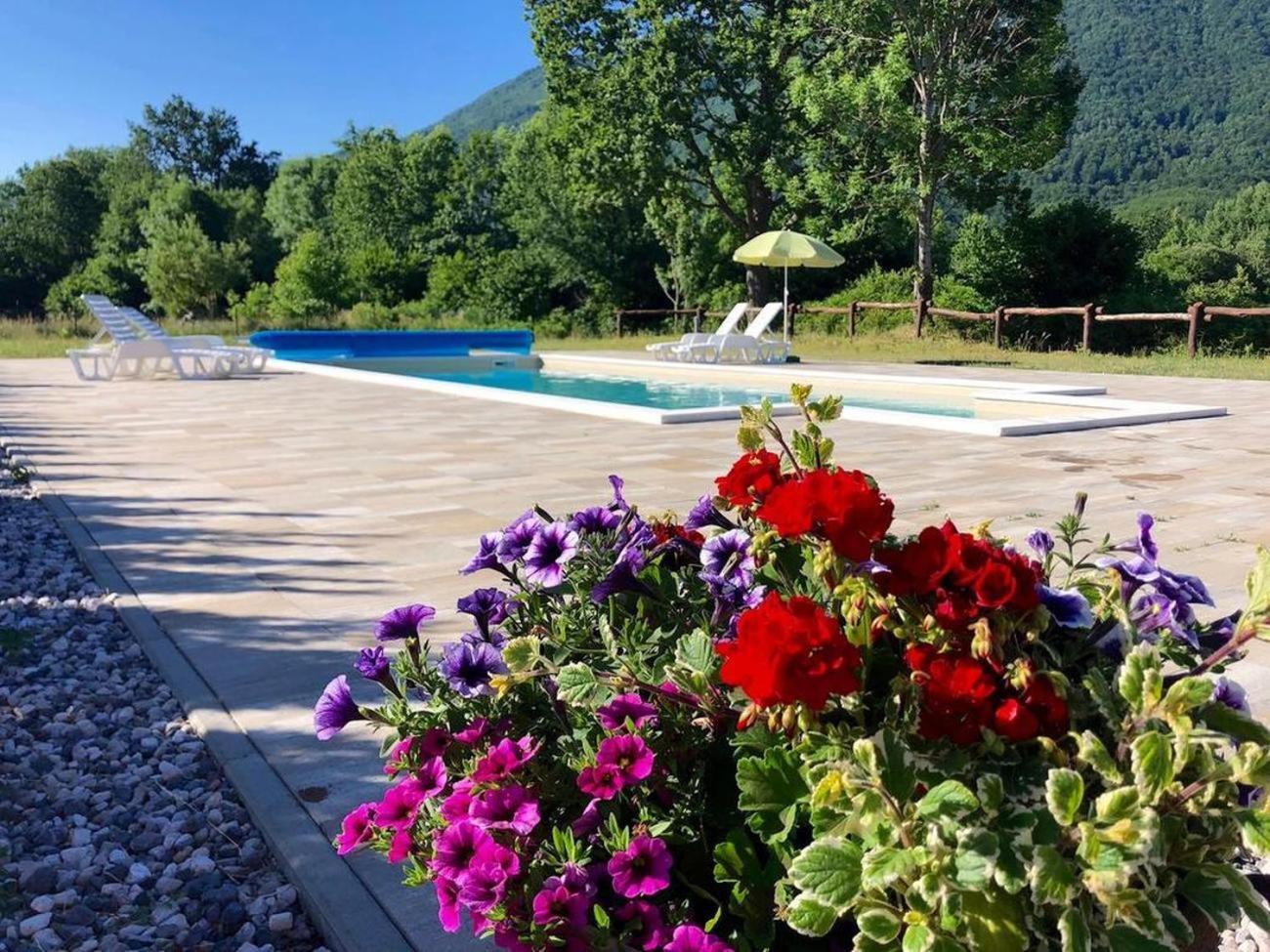 Bungalows Rizvan City Brusane Экстерьер фото